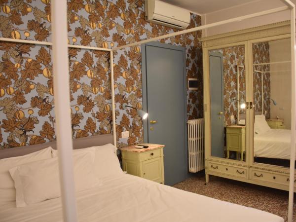 Ca' Monteggia Guest House : photo 8 de la chambre chambre double
