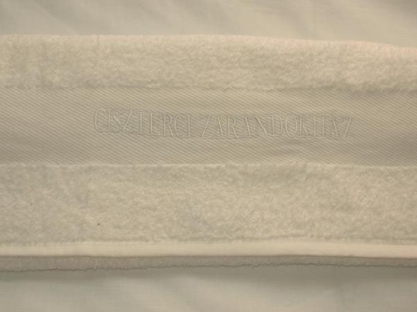 Ciszterci Szállás Pécs : photo 10 de la chambre chambre simple avec salle de bains