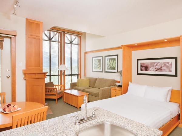 Pan Pacific Whistler Mountainside : photo 2 de la chambre suite studio - vue sur la montagne