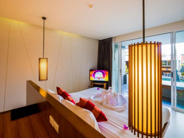 G Hua Hin Resort & Mall : photo 7 de la chambre hébergement deluxe avec piscine jacuzzi
