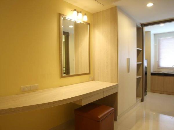 Trebel Pattaya : photo 2 de la chambre suite lits jumeaux