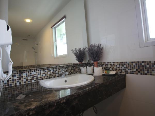 Trebel Pattaya : photo 5 de la chambre chambre supérieure