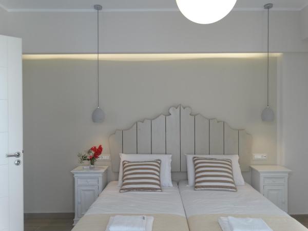 Anassa Suites : photo 9 de la chambre chambre double ou lits jumeaux standard - vue sur mer