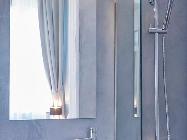 Villa Sanyan - Adults Only : photo 4 de la chambre chambre double avec lit d'appoint