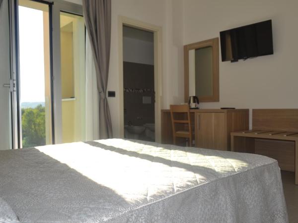 Residence Hotel Albachiara : photo 5 de la chambre chambre double sans cuisine 