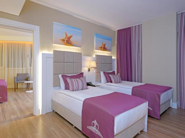 Asia Beach Resort & Spa Hotel : photo 2 de la chambre suite