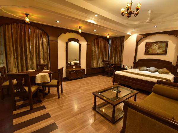 Hotel Niky International : photo 1 de la chambre suite deluxe