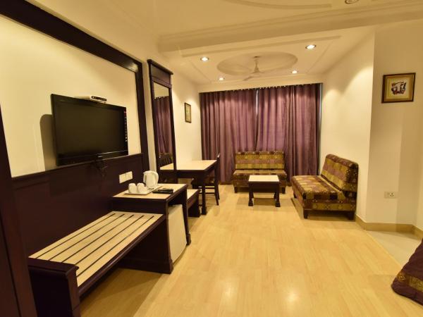 Hotel Niky International : photo 3 de la chambre chambre double supérieure