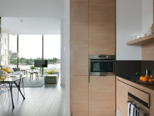 Eric Vökel Boutique Apartments - Amsterdam Suites : photo 6 de la chambre appartement 3 chambres avec vue sur la rivière