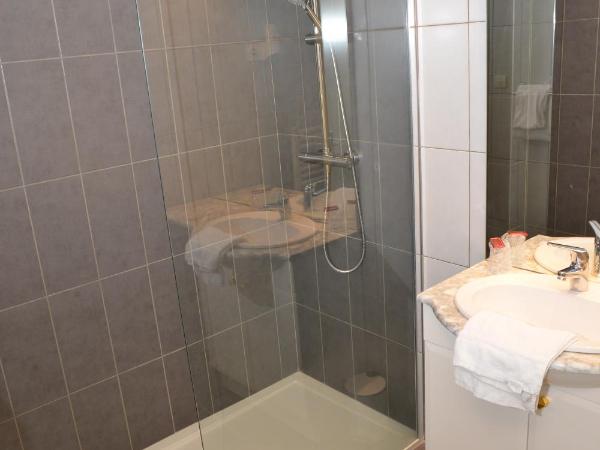 Hôtel Le Square : photo 3 de la chambre chambre double supérieure