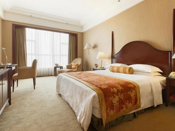 Grand Royal Hotel : photo 2 de la chambre chambre affaires lit queen-size