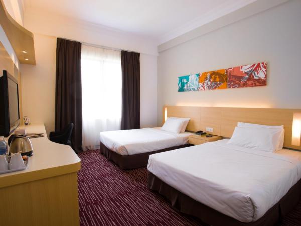 Prescott Hotel Kuala Lumpur Medan Tuanku : photo 1 de la chambre chambre lits jumeaux supérieure