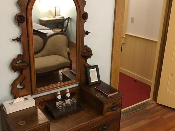 Cosmopolitan Hotel : photo 4 de la chambre chambre double - accessible aux personnes à mobilité réduite