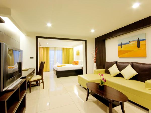 Baywalk Residence Pattaya : photo 4 de la chambre chambre deluxe double ou lits jumeaux