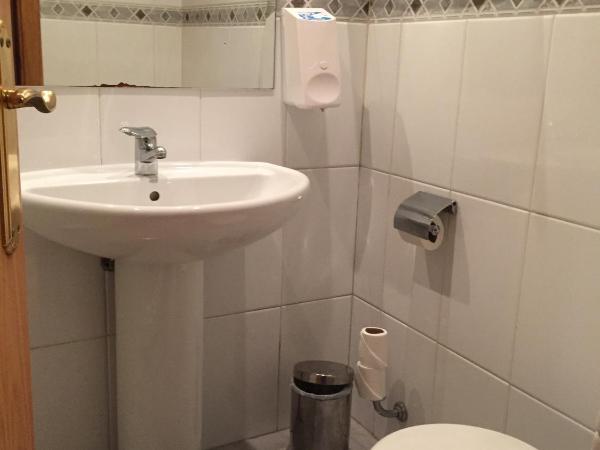 Hotel Madrid Río : photo 4 de la chambre chambre simple