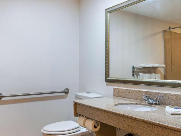 Motel 6-New Orleans, LA - Near Downtown : photo 6 de la chambre chambre 2 lits queen-size - non-fumeurs