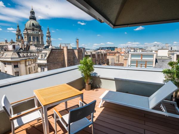 Hotel Moments Budapest by Continental Group : photo 5 de la chambre suite basilique avec terrasse