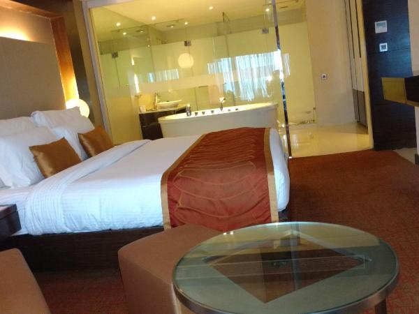 The Pride Hotel, Bangalore : photo 9 de la chambre suite