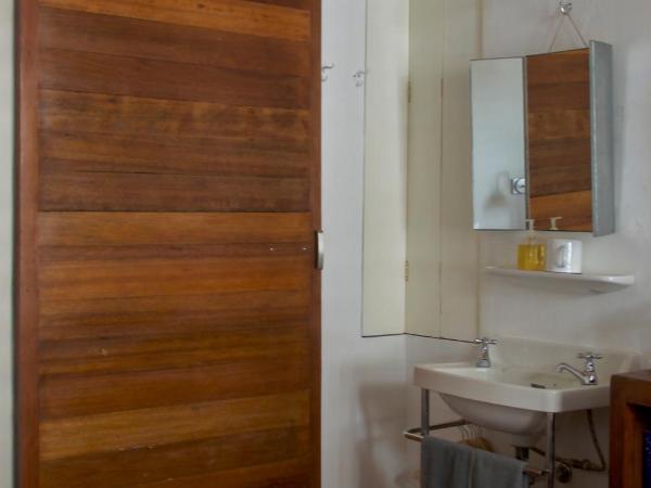 Ren I Tang Heritage Inn : photo 3 de la chambre chambre avec balcon