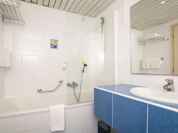 Hotel Umag Plava Laguna : photo 7 de la chambre chambre premium avec balcon - côté mer