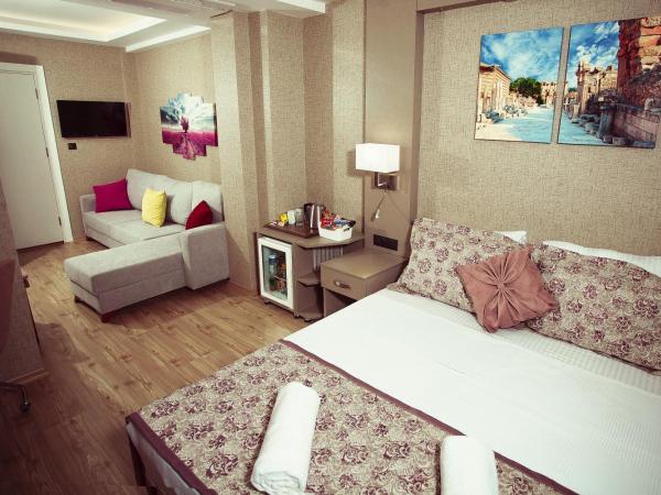 Hotel Iz : photo 1 de la chambre chambre familiale deluxe