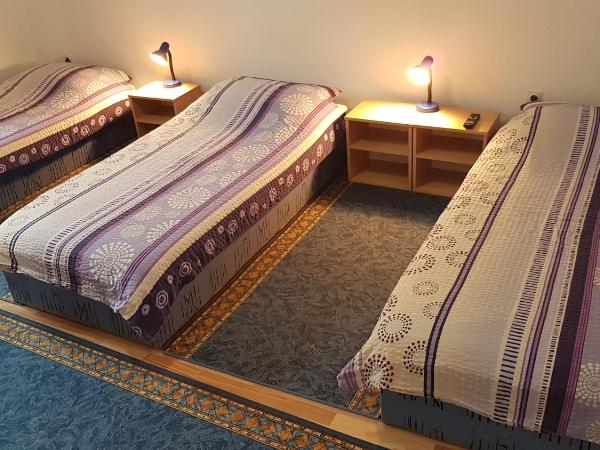 Guesthouse Sermageova : photo 10 de la chambre chambre triple