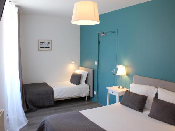 Hotel Saint-Michel : photo 8 de la chambre chambre triple supérieure