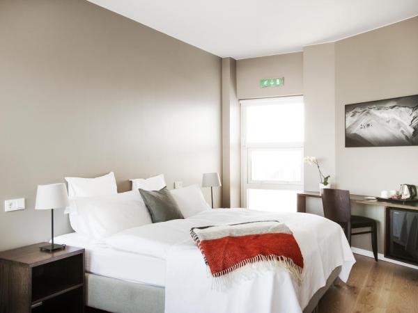 Hotel Ódinsvé : photo 2 de la chambre suite junior avec balcon et vue