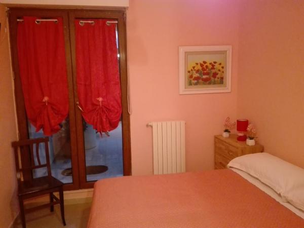 appartamento via san pardo : photo 3 de la chambre chambre double ou lits jumeaux standard