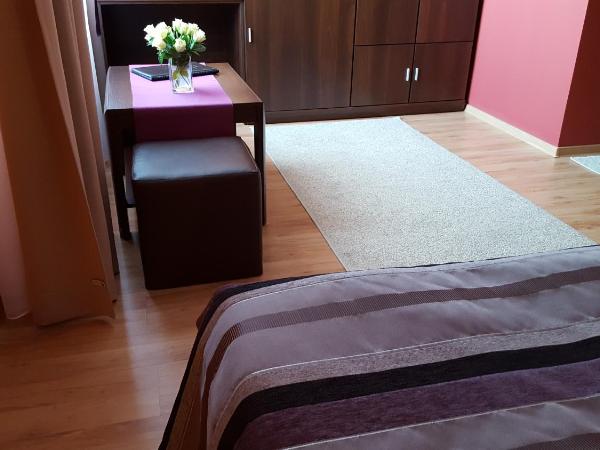 Dom Gościnny Korab : photo 10 de la chambre chambre double ou lits jumeaux avec salle de bains