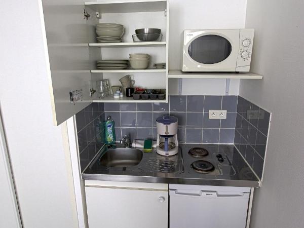 KOSY Appart'Hôtels - Le Cours Moreau : photo 6 de la chambre studio double