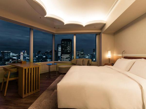The Prince Park Tower Tokyo - Preferred Hotels & Resorts, LVX Collection : photo 1 de la chambre chambre lit king-size d'angle club - non-fumeurs - accès au salon club