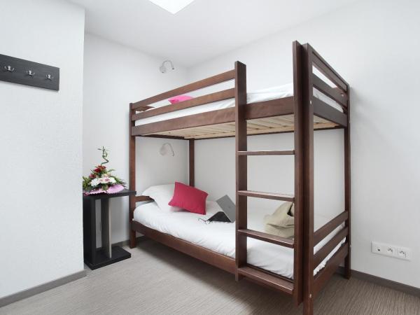 Odalys City Marseille Le Dôme : photo 4 de la chambre appartement 2 chambres (6 adultes)