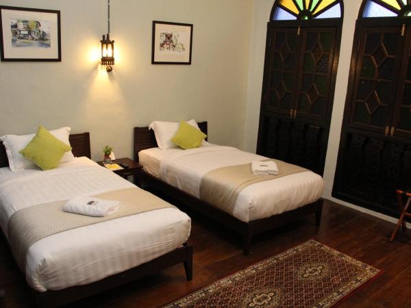 ke-lan-tan House : photo 3 de la chambre chambre lits jumeaux avec salle de bains privative séparée