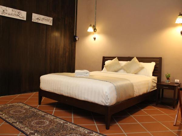 ke-lan-tan House : photo 2 de la chambre chambre double avec salle de bains privative extérieure