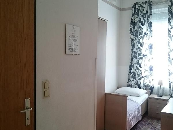 Hotel Pension Stadtpark : photo 2 de la chambre chambre simple