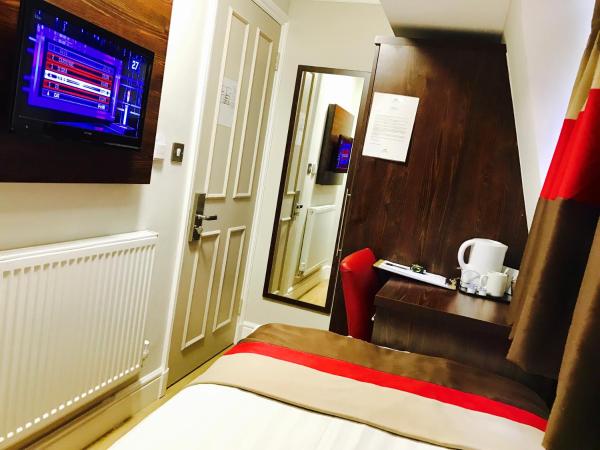 Royal Cambridge Hotel : photo 3 de la chambre chambre simple Économique avec salle de bains privative séparée