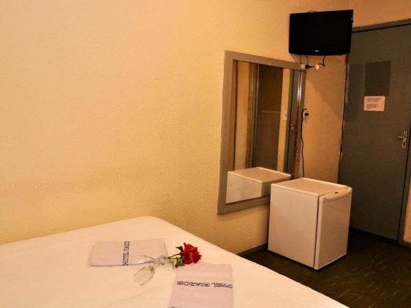 Hotel Plaza Riazor : photo 2 de la chambre chambre double