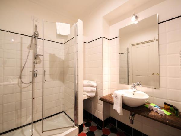 Decumani Hotel De Charme : photo 4 de la chambre chambre triple confort