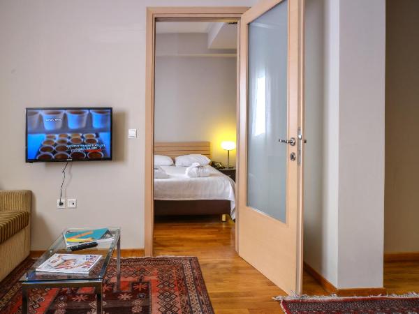 Astoria : photo 6 de la chambre suite de grand standing - vue sur ville