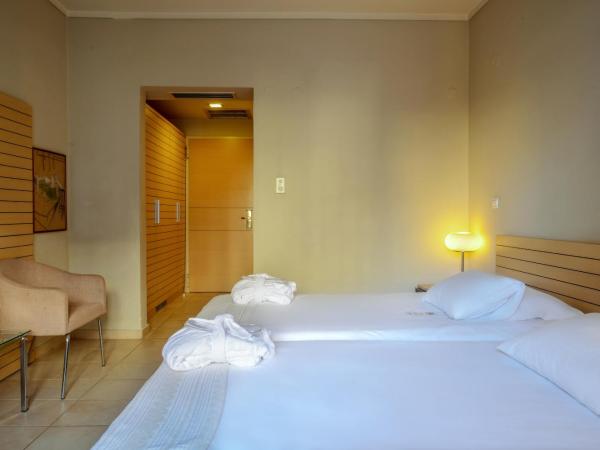 Astoria : photo 7 de la chambre chambre double avec balcon - vue sur ville