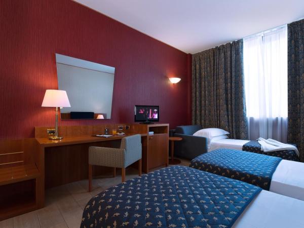 Hotel Parma & Congressi : photo 2 de la chambre chambre triple standard