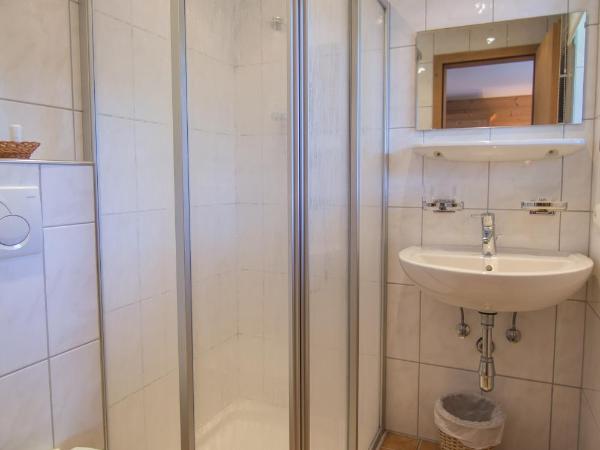 Pension Landhaus Gasteiger : photo 7 de la chambre chambre familiale