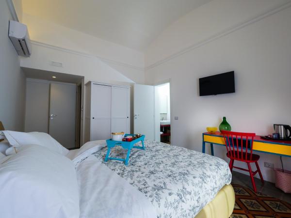 B&B Sciara Larmisi : photo 5 de la chambre chambre double