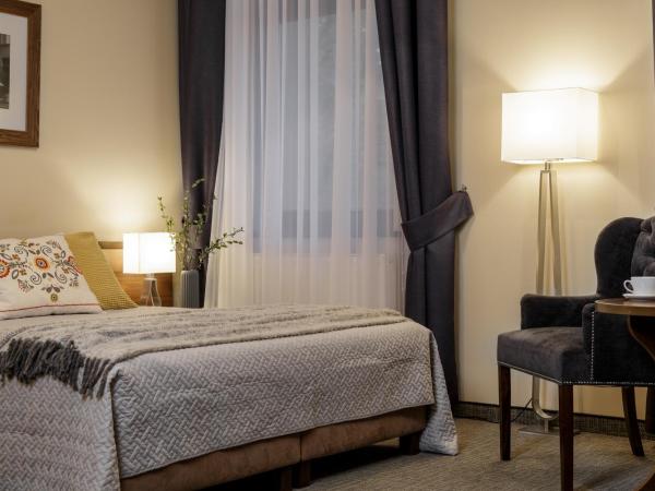 Villa Vita Krupówki : photo 5 de la chambre chambre double