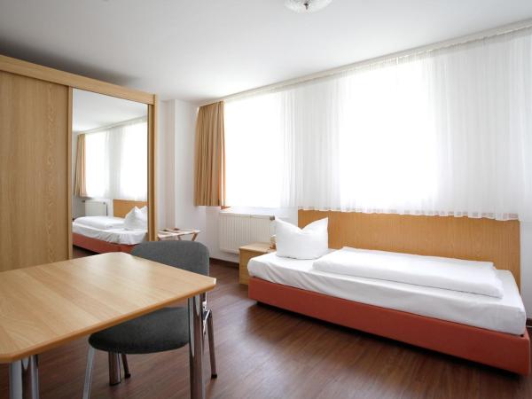 Hotel Heidenschanze : photo 4 de la chambre chambre simple