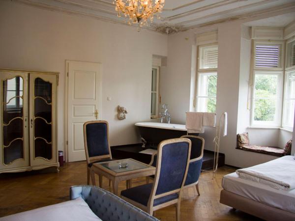 Hotel Mariandl : photo 4 de la chambre chambre double avec baignoire