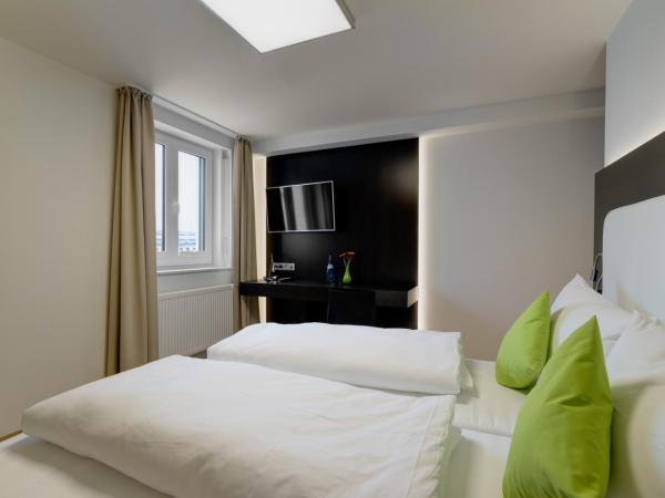 sevenDays Hotel BoardingHouse Mannheim : photo 5 de la chambre studio