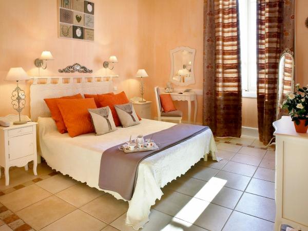 Hôtel l'Orangeraie : photo 4 de la chambre chambre double confort - vue sur mer