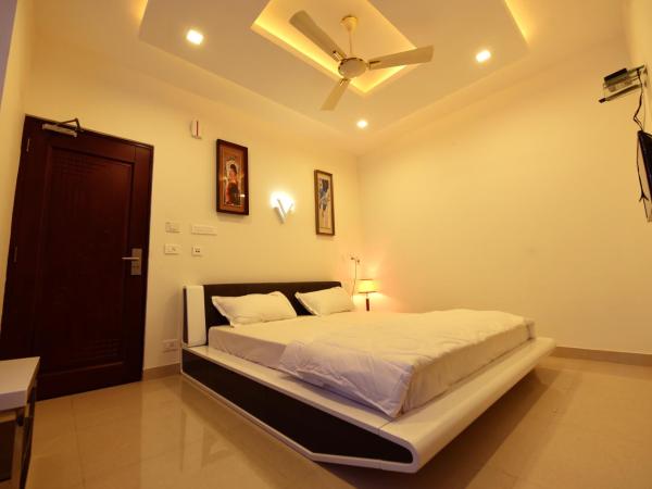 Sky Residency : photo 2 de la chambre chambre lit king-size